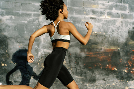 Come scegliere una cuffia per lo sport